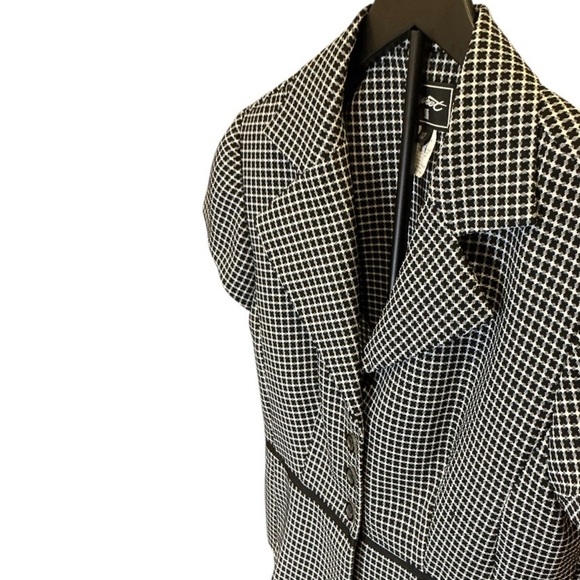 Sweet Suit Black White Checkered Peplum Blouse Top Jacket Collared Retro Chic 12 - Picture 9 of 11